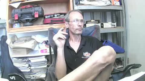 04oldskool online show from December 2024 02:59:02 AM