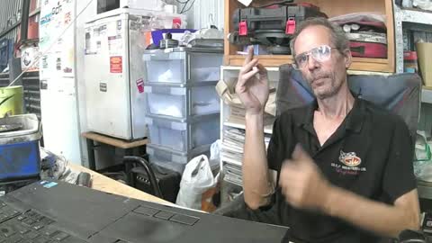 04oldskool online show from January 2025 02:08:01 AM