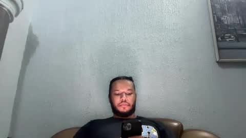 Snapshot of 0_kingsley chatting on December 2024 06:19:01 PM Kingsley online show from December 2024 06:19:01 PM