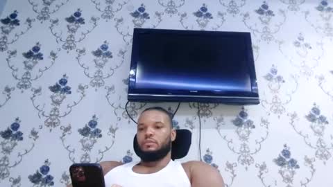 Snapshot of 0_kingsley chatting on January 2025 10:23:01 PM Kingsley online show from January 2025 10:23:01 PM