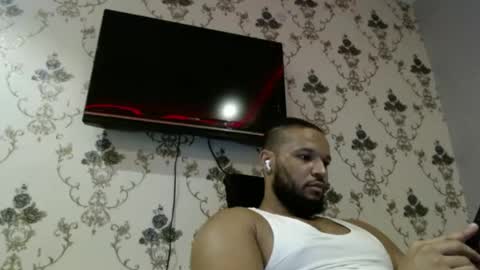 Snapshot of 0_kingsley chatting on January 2025 11:00:01 PM Kingsley online show from January 2025 11:00:01 PM