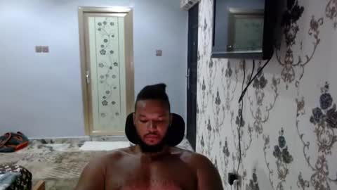 Snapshot of 0_kingsley chatting on February 2025 10:18:01 PM Kingsley online show from February 2025 10:18:01 PM