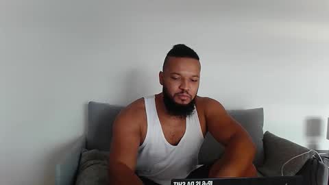 Snapshot of 0_kingsley chatting on October 2025 03:24:01 PM Kingsley online show from October 2025 03:24:01 PM