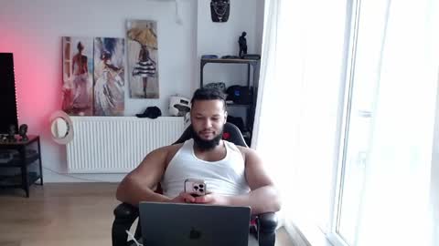 Snapshot of 0_kingsley chatting on May 2026 05:06:01 PM Kingsley online show from May 2026 05:06:01 PM
