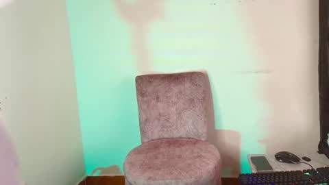 0 oJacob online show from November 2025 07:27:02 PM