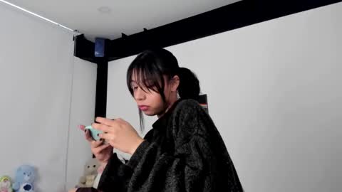 amy online show from November 2025 07:13:01 PM