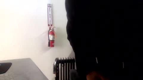 Snapshot of 0bigdickmick chatting on December 2024 05:00:01 PM PeterGrandee online show from December 2024 05:00:01 PM