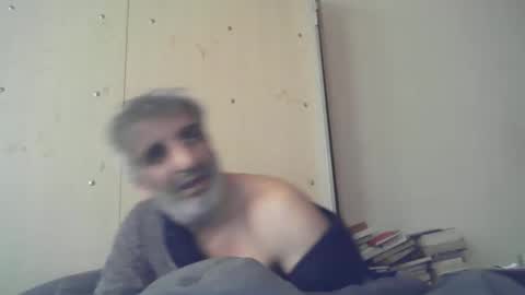 Snapshot of 0luvmonkey chatting on April 2026 12:47:01 PM 0luvmonkey online show from April 2026 12:47:01 PM