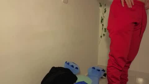 Steven  e online show from November 2025 02:09:01 AM