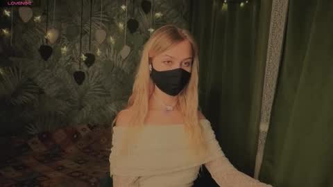 0ophelia online show from March 2026 09:32:02 PM