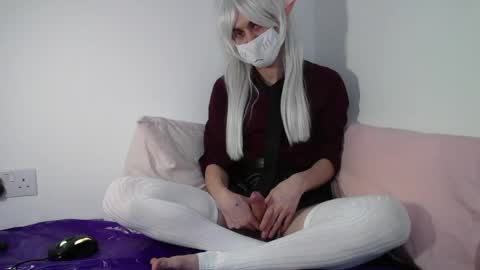 Snapshot of 0tter__chan chatting on April 2026 05:10:02 PM 0tter chan online show from April 2026 05:10:02 PM