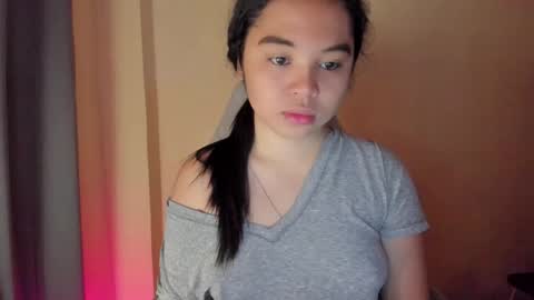 0wwlo0k online show from December 2025 04:42:02 AM