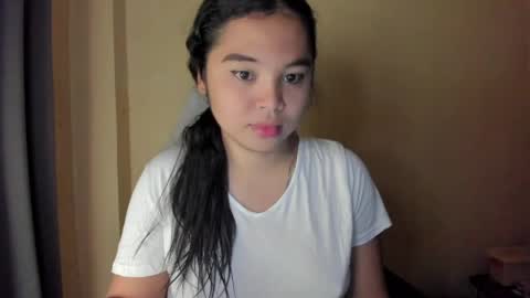 Snapshot of 0wwlo0k chatting on April 2026 09:43:01 AM 0wwlo0k online show from April 2026 09:43:01 AM