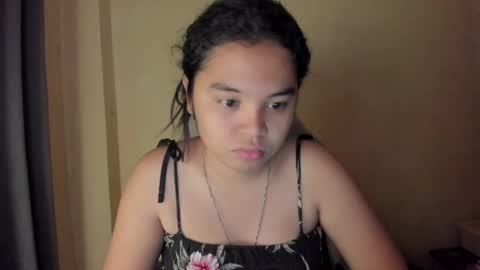Snapshot of 0wwlo0k chatting on April 2026 07:58:01 AM 0wwlo0k online show from April 2026 07:58:01 AM