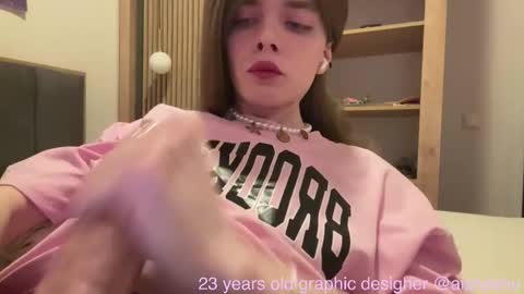 Snapshot of 1000and1nights_ chatting on September 2025 05:07:02 PM Aishe online show from September 2025 05:07:02 PM