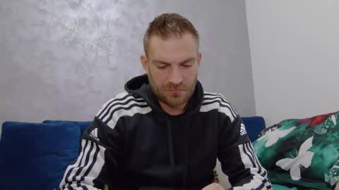 10in_deluxe online show from December 2025 05:41:01 PM