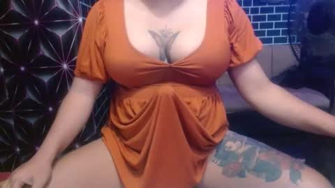 Snapshot of 11inchmonstercock4u chatting on March 2026 03:32:02 AM i am trixie im Your Selfsucking Mistress online show from March 2026 03:32:02 AM