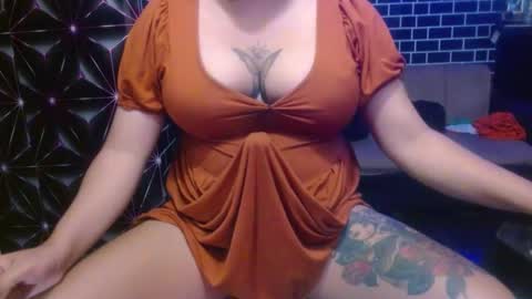 Snapshot of 11inchmonstercock4u chatting on March 2026 02:33:02 AM i am trixie im Your Selfsucking Mistress online show from March 2026 02:33:02 AM