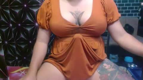 Snapshot of 11inchmonstercock4u chatting on April 2026 06:52:01 AM i am trixie im Your Selfsucking Mistress online show from April 2026 06:52:01 AM