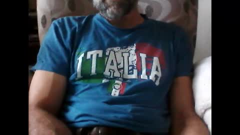 Snapshot of 123h0rny chatting on October 2025 12:51:01 AM 123h0rny online show from October 2025 12:51:01 AM