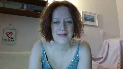 12ennie online show from November 2025 08:03:01 AM