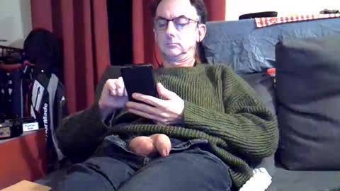 18remy45 online show from February 2026 06:28:02 PM