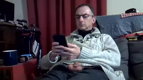 Snapshot of 18remy45 chatting on March 2026 02:28:02 PM 18remy45 online show from March 2026 02:28:02 PM