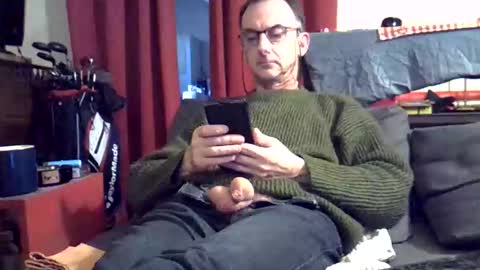 Snapshot of 18remy45 chatting on April 2026 03:31:02 PM 18remy45 online show from April 2026 03:31:02 PM