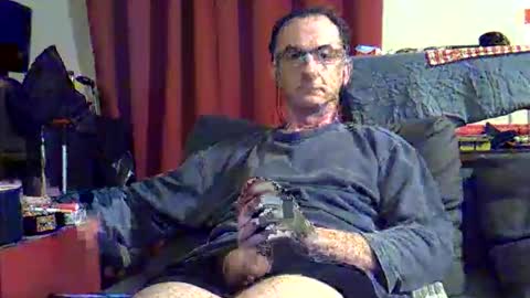 Snapshot of 18remy45 chatting on May 2026 10:09:01 AM 18remy45 online show from May 2026 10:09:01 AM