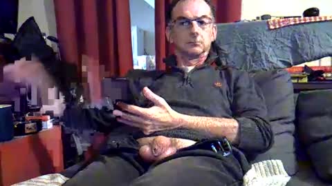 Snapshot of 18remy45 chatting on May 2026 01:16:02 PM 18remy45 online show from May 2026 01:16:02 PM