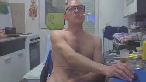 Snapshot of 1973man chatting on March 2026 11:09:01 PM 1973man online show from March 2026 11:09:01 PM