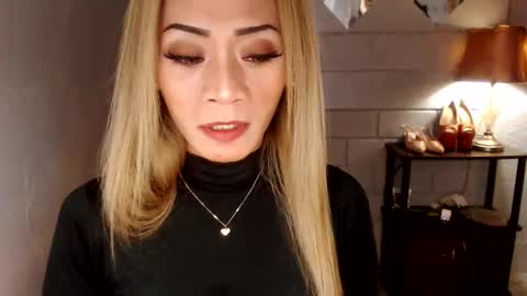 Snapshot of 1bigsurprise4you chatting on March 2026 09:54:02 PM angel online show from March 2026 09:54:02 PM