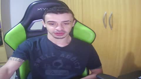 Snapshot of 1good_vibes1 chatting on May 2026 06:09:01 AM 1good_vibes1 online show from May 2026 06:09:01 AM