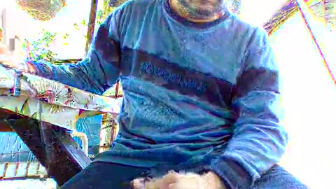Snapshot of 1guido chatting on May 2026 12:33:01 PM Guido online show from May 2026 12:33:01 PM