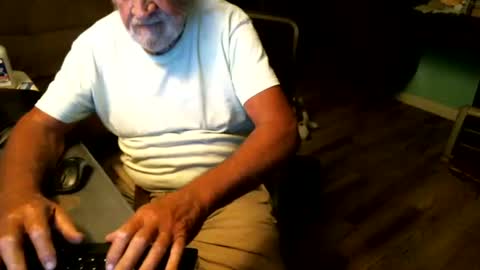 Snapshot of 1handyanddee chatting on July 2026 02:02:01 AM 1handyanddee online show from July 2026 02:02:01 AM