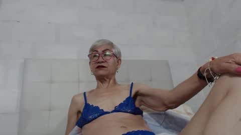 Miss Monserrate online show from February 2025 01:43:02 PM