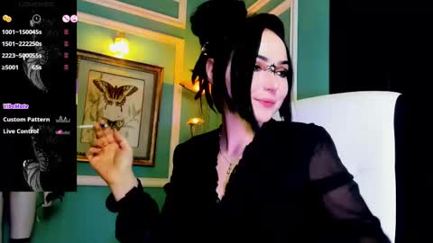 Moona  online show from March 2025 03:51:02 PM