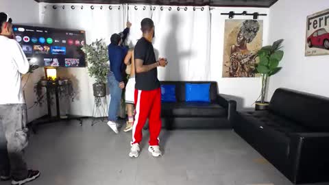 Snapshot of 1pushman chatting on November 2025 11:20:01 AM pushman online show from November 2025 11:20:01 AM