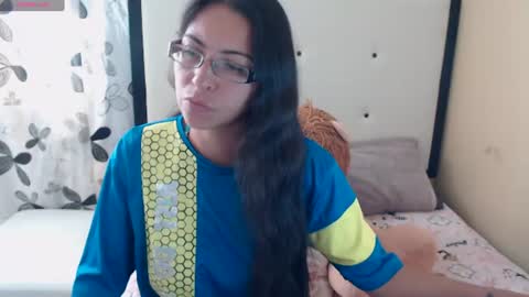 paola online show from June 2026 08:44:01 PM