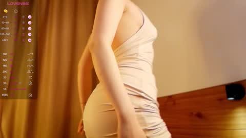 VICTORIA online show from October 2025 04:41:02 AM