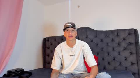 1Threestar online show from November 2025 02:10:01 PM