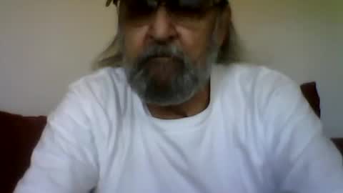 1valentine online show from April 2026 04:00:02 PM