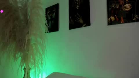 1wayra online show from February 2025 08:53:02 PM