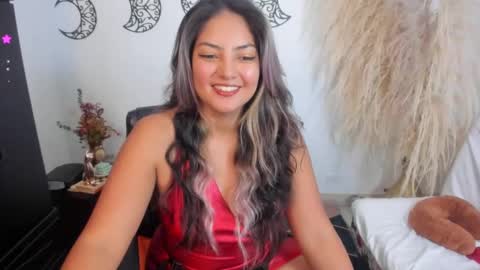 1wayra online show from February 2025 05:30:02 PM