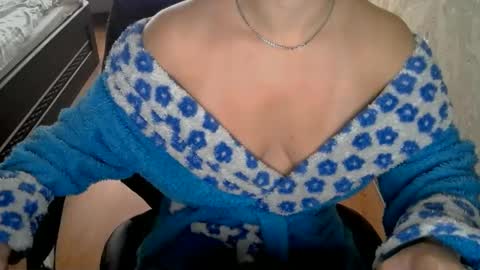 Snapshot of 1your_hot_girls chatting on February 2025 11:49:02 AM 1your_hot_girls online show from February 2025 11:49:02 AM