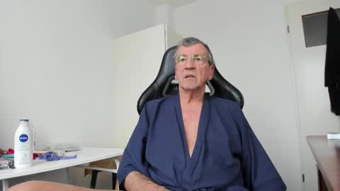 Henk online show from March 2026 03:36:02 PM