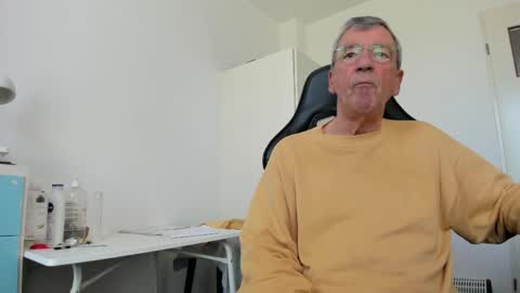 Henk online show from April 2026 11:22:02 AM