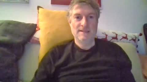 22esserre online show from March 2025 09:15:02 PM