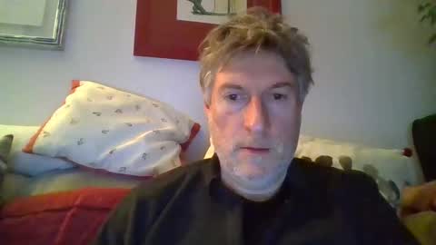 22esserre online show from March 2025 09:03:02 PM