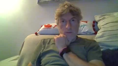 22esserre online show from November 2025 10:45:02 PM